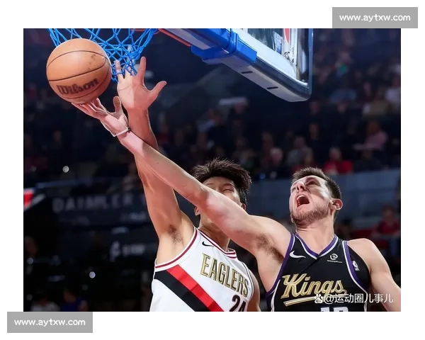 NBA 梦碎！6 张照片揭露普通人与球星的鸿沟